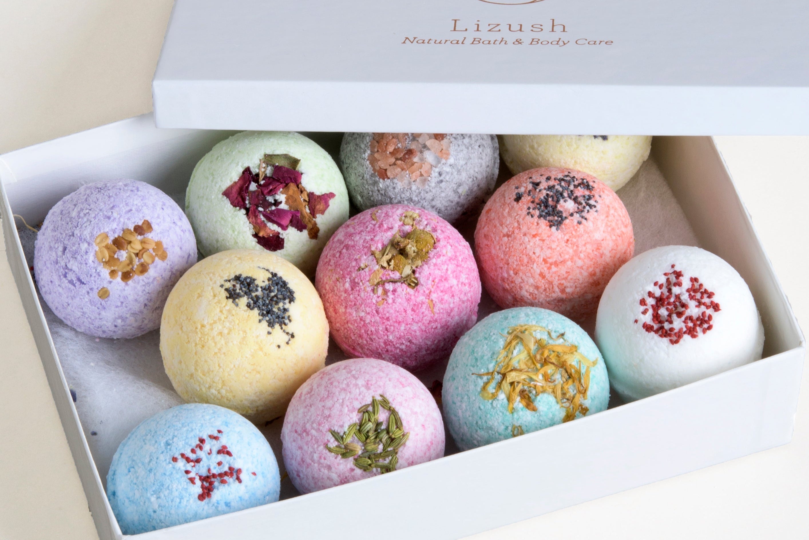 Natural Bath Bomb Gift Box – 12 Handmade Bath Bombs