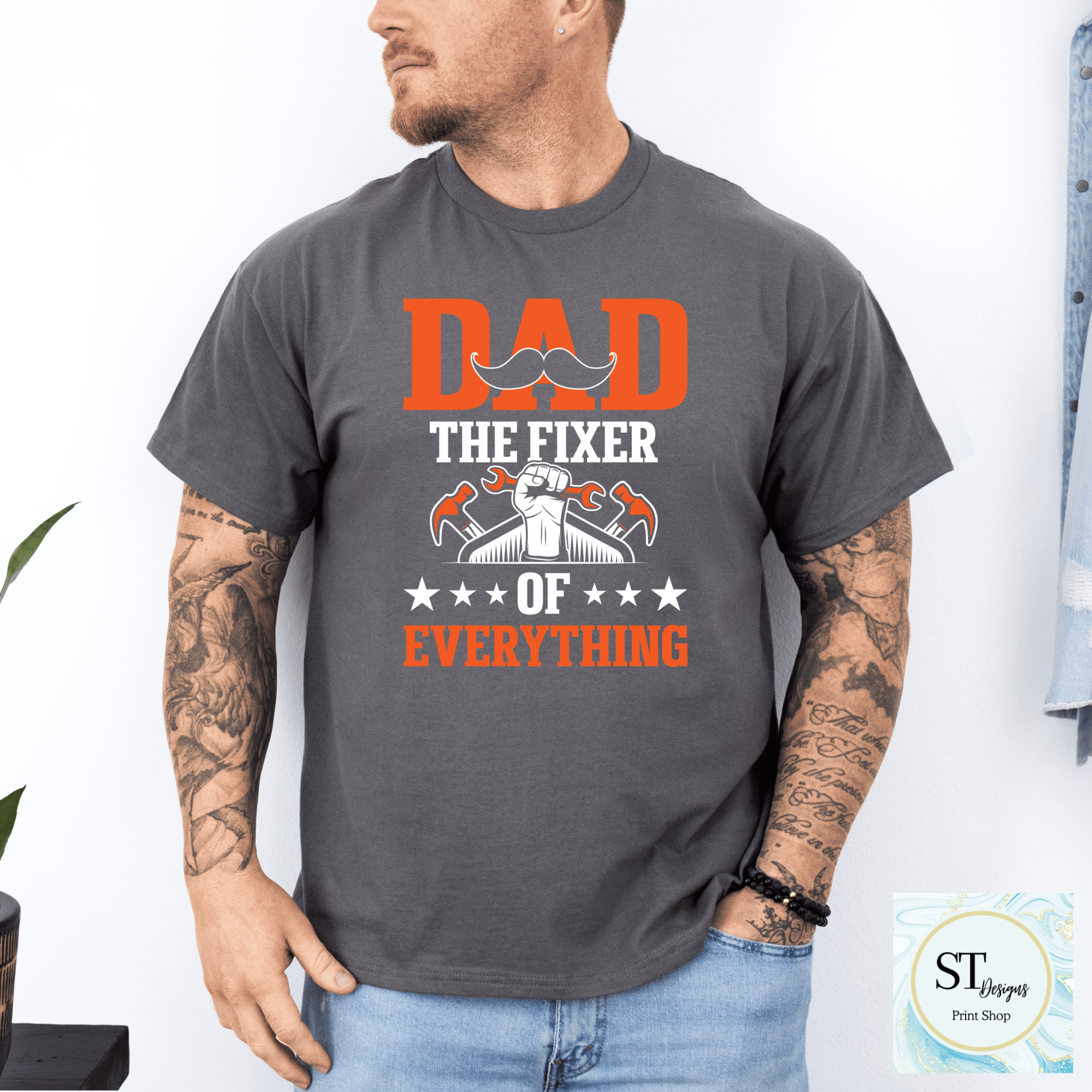 DAD-Fixer Of Everything